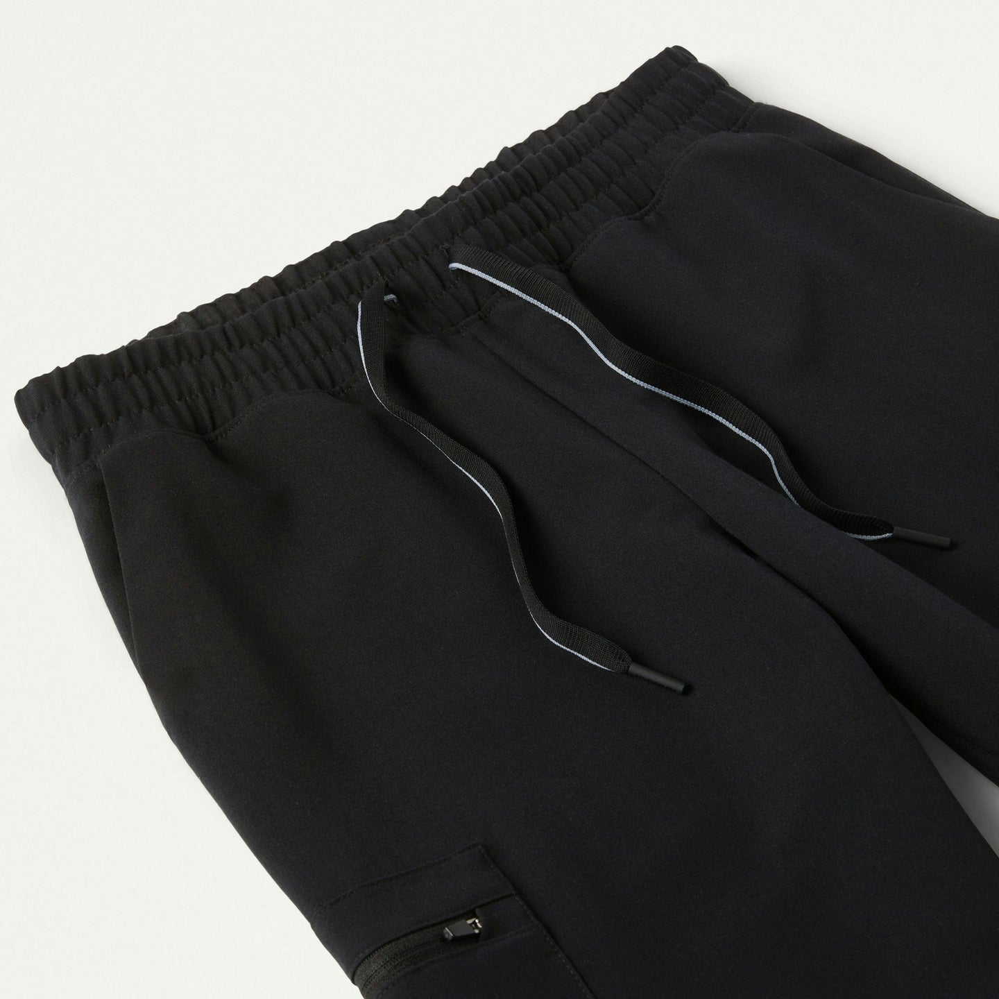 Women’s Classic Fit Utility Jogger Scrub Pants with Multiple Pockets and Tapered Cuffs