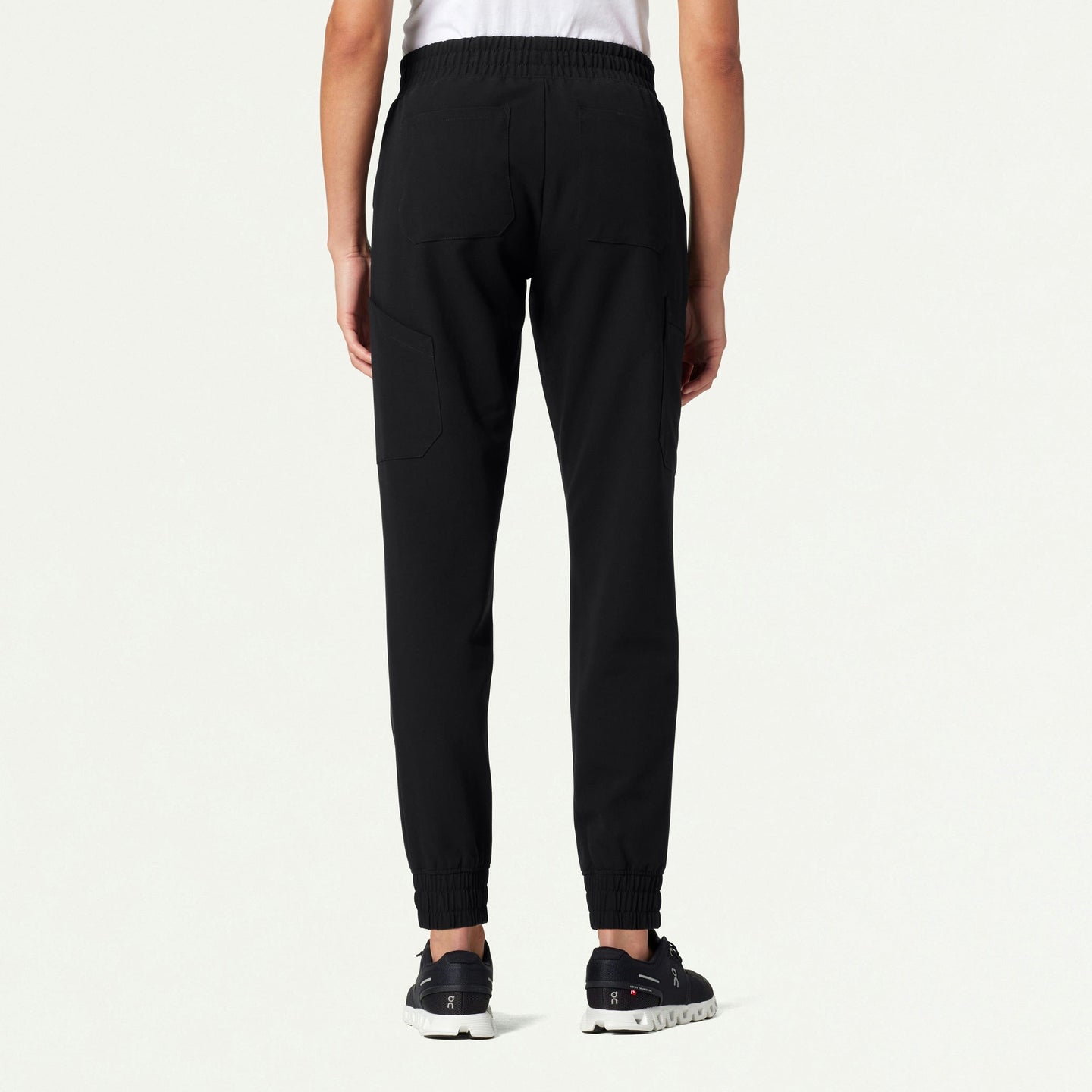 Women’s Classic Fit Utility Jogger Scrub Pants with Multiple Pockets and Tapered Cuffs