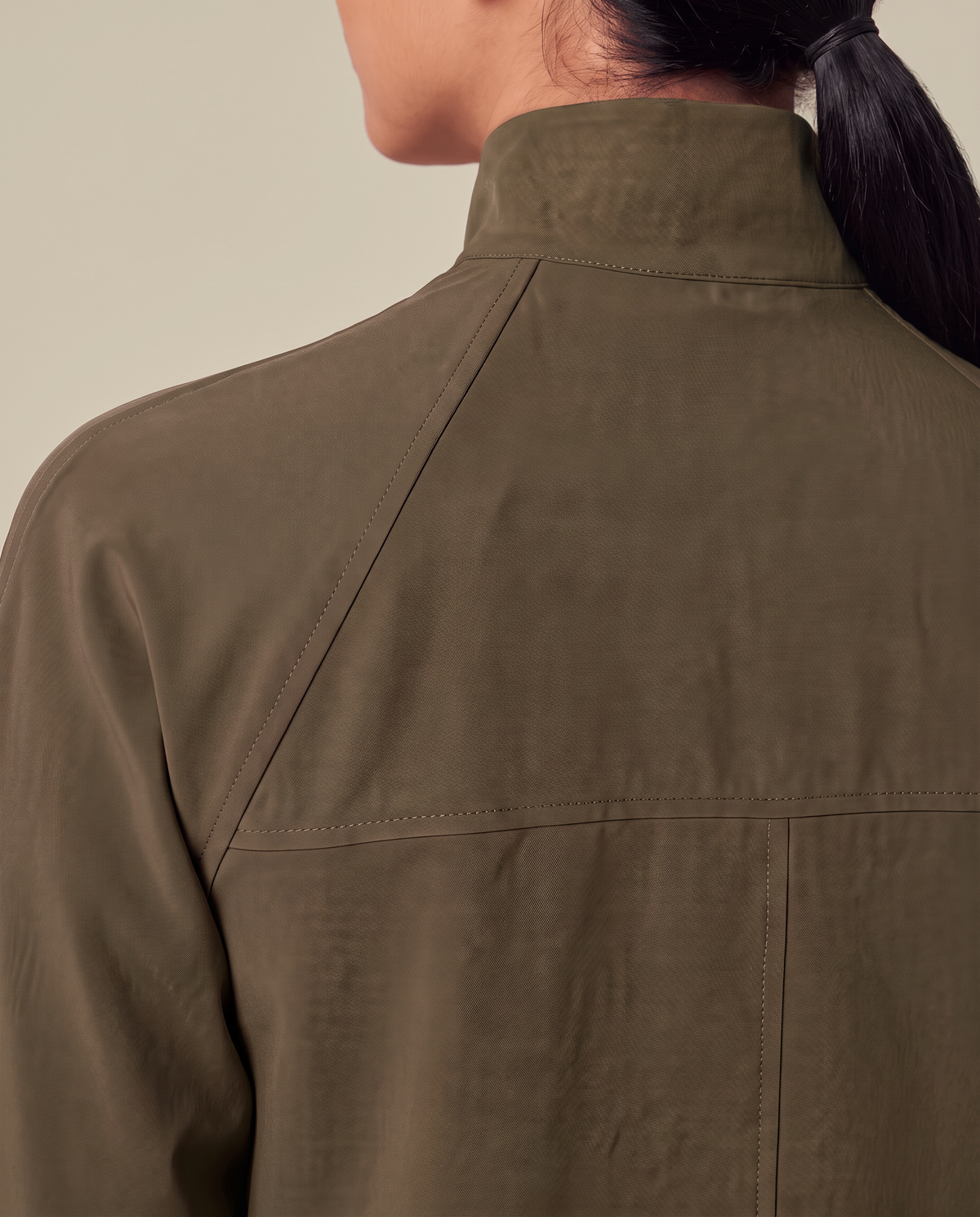 Modern Scrub Jacket Olive