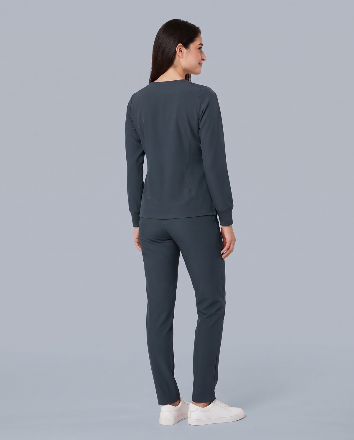 Long-Sleeve 6-Pocket V-neck Top Dark Harbor