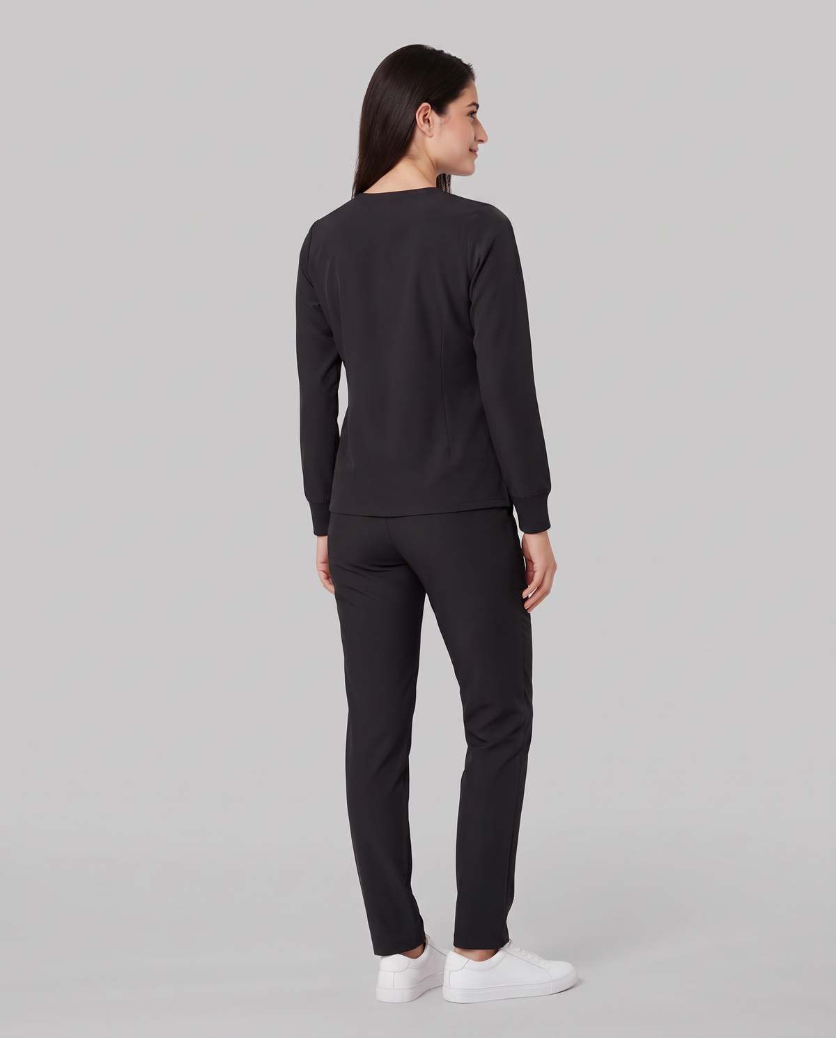 Long-Sleeve 6-Pocket V-neck Top Black