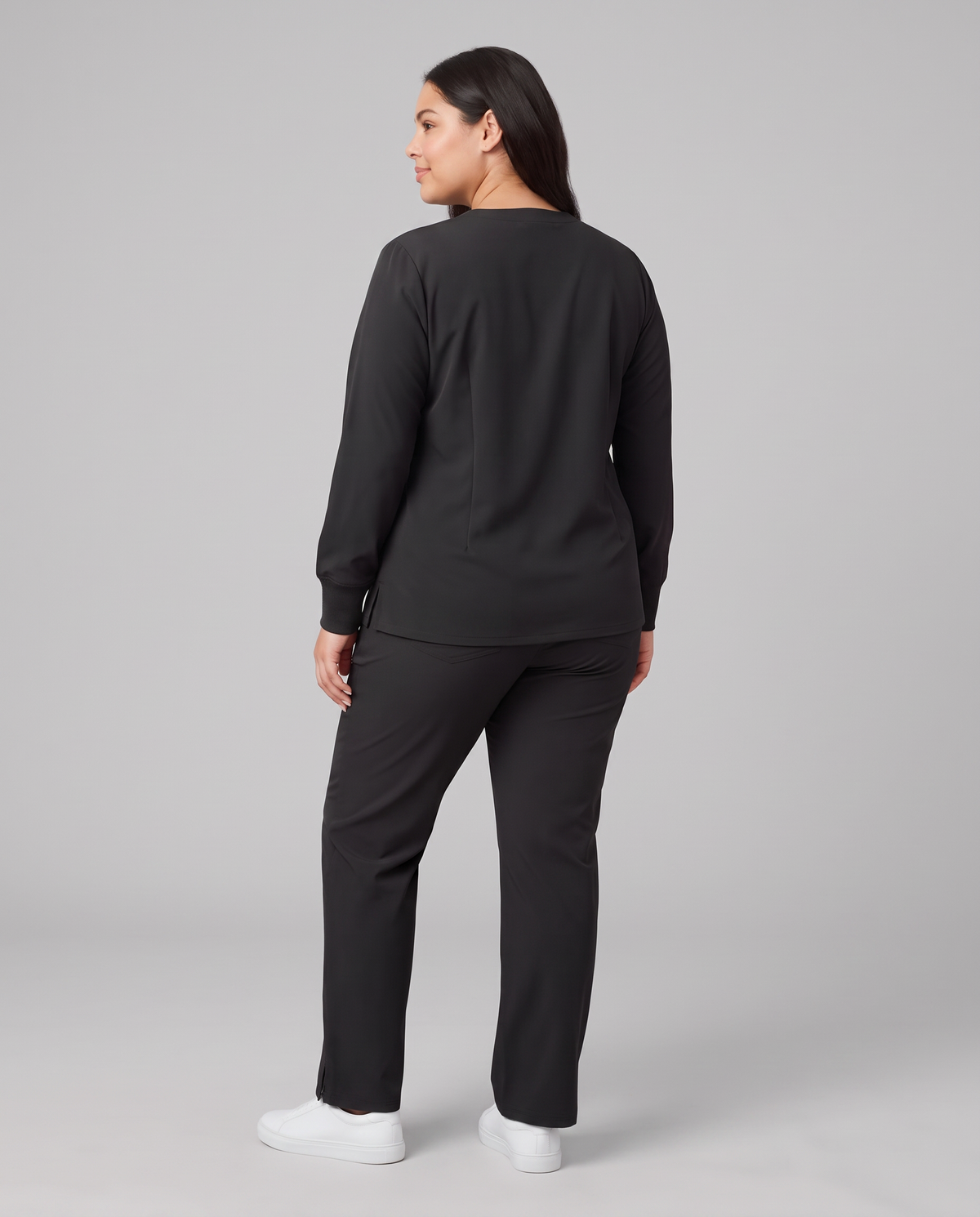 Long-Sleeve 6-Pocket V-neck Top Black