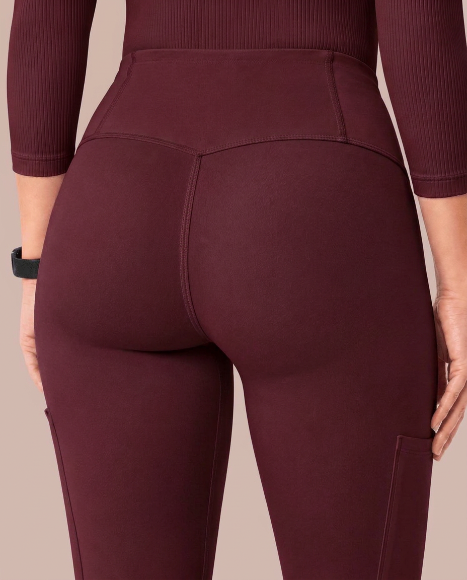 Curved High-Rise Scrub Legging Burgundy