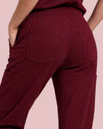 Women's 6-Pocket Jogger Scrub Pant Burgundy