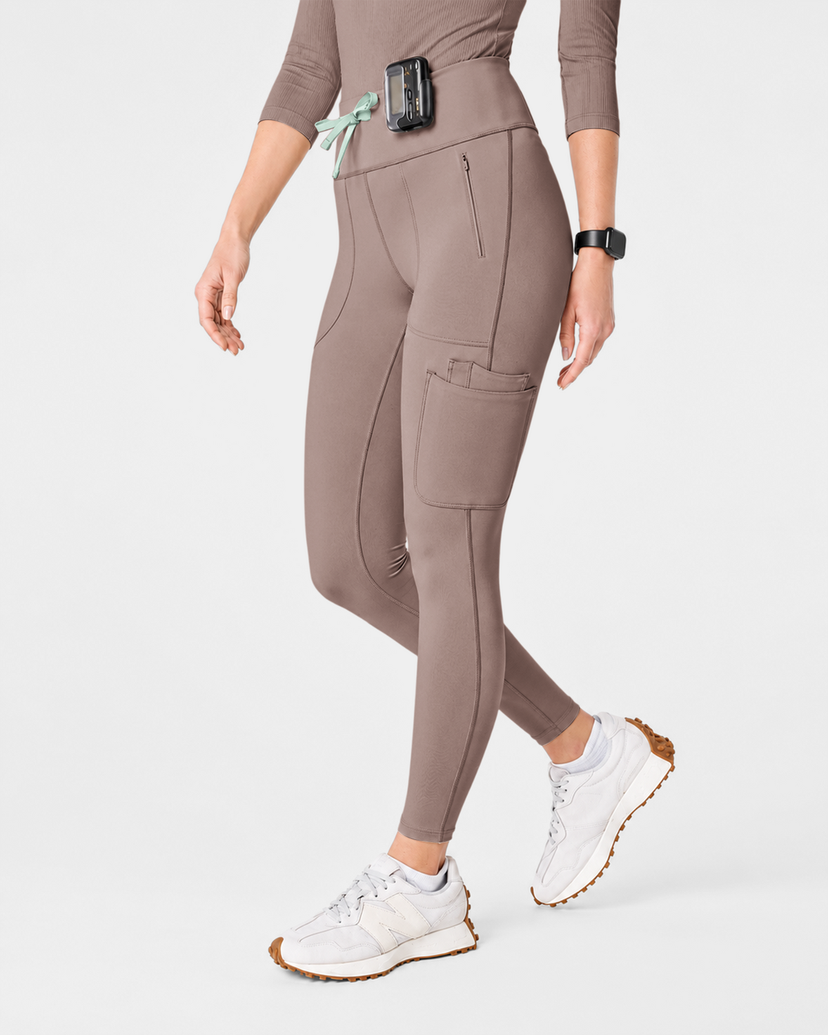 High-Rise Scrub Legging Smokey Taupe