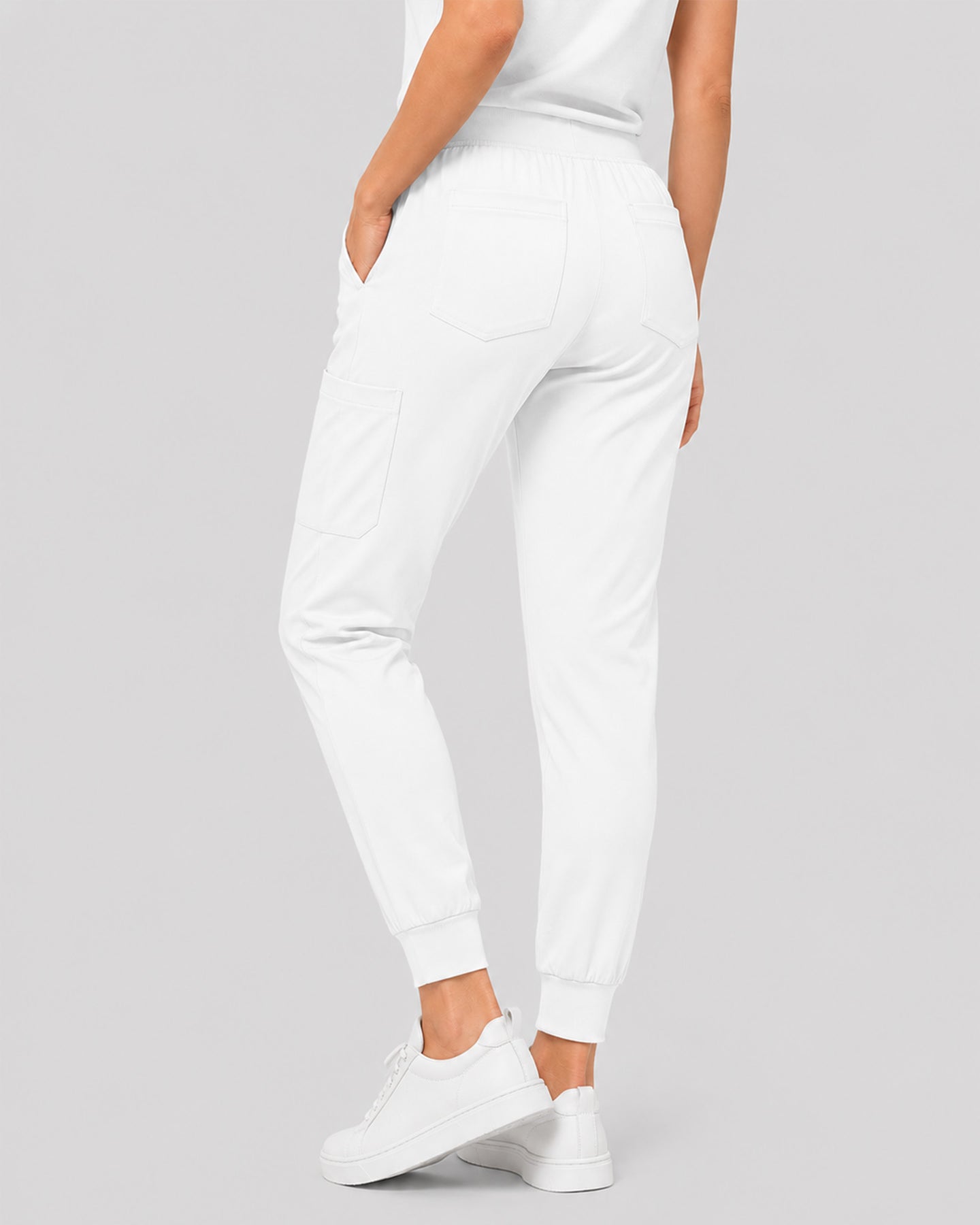 Women's 6-Pocket Jogger Scrub Pant White