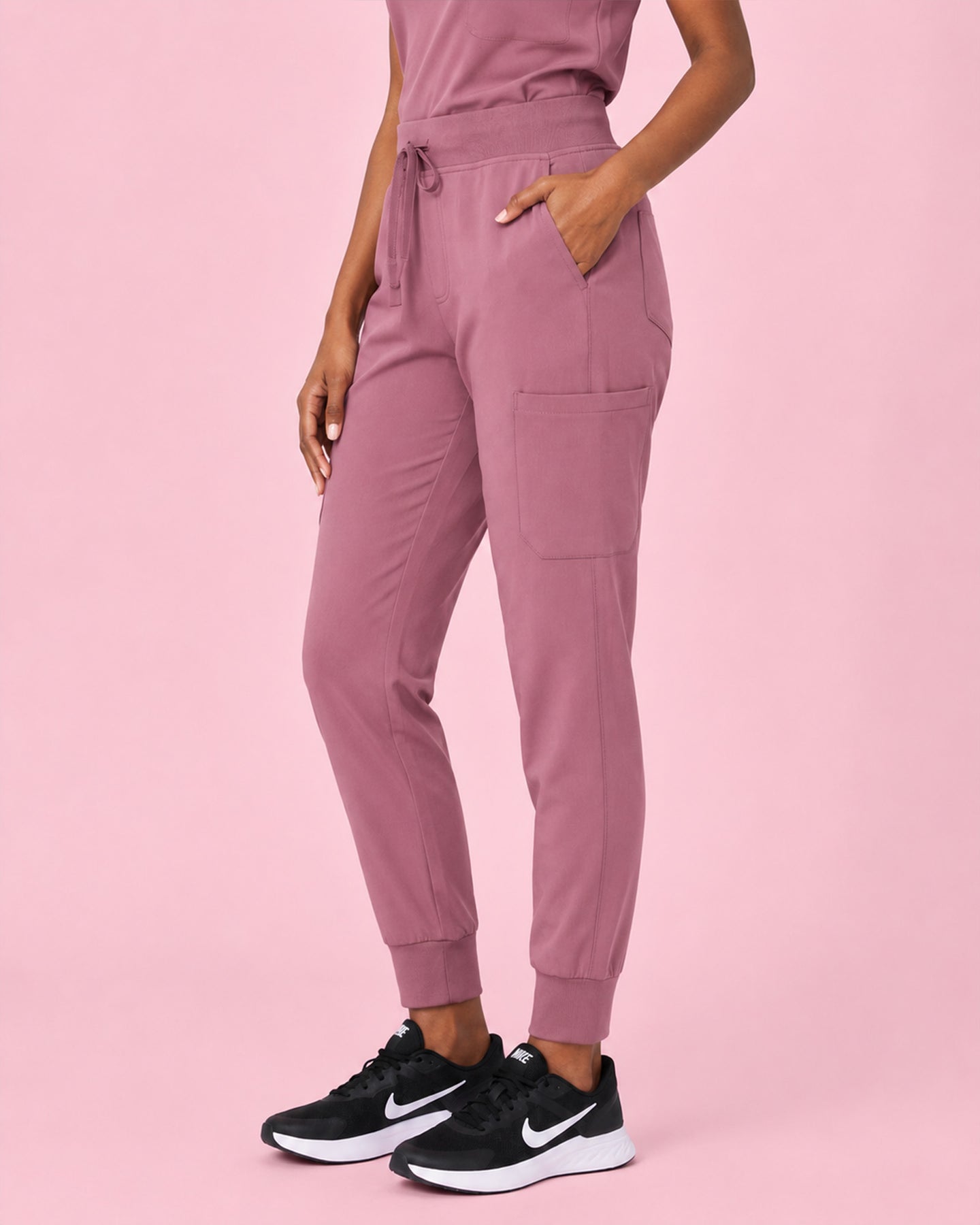 Women's 6-Pocket Jogger Scrub Pant Mauve