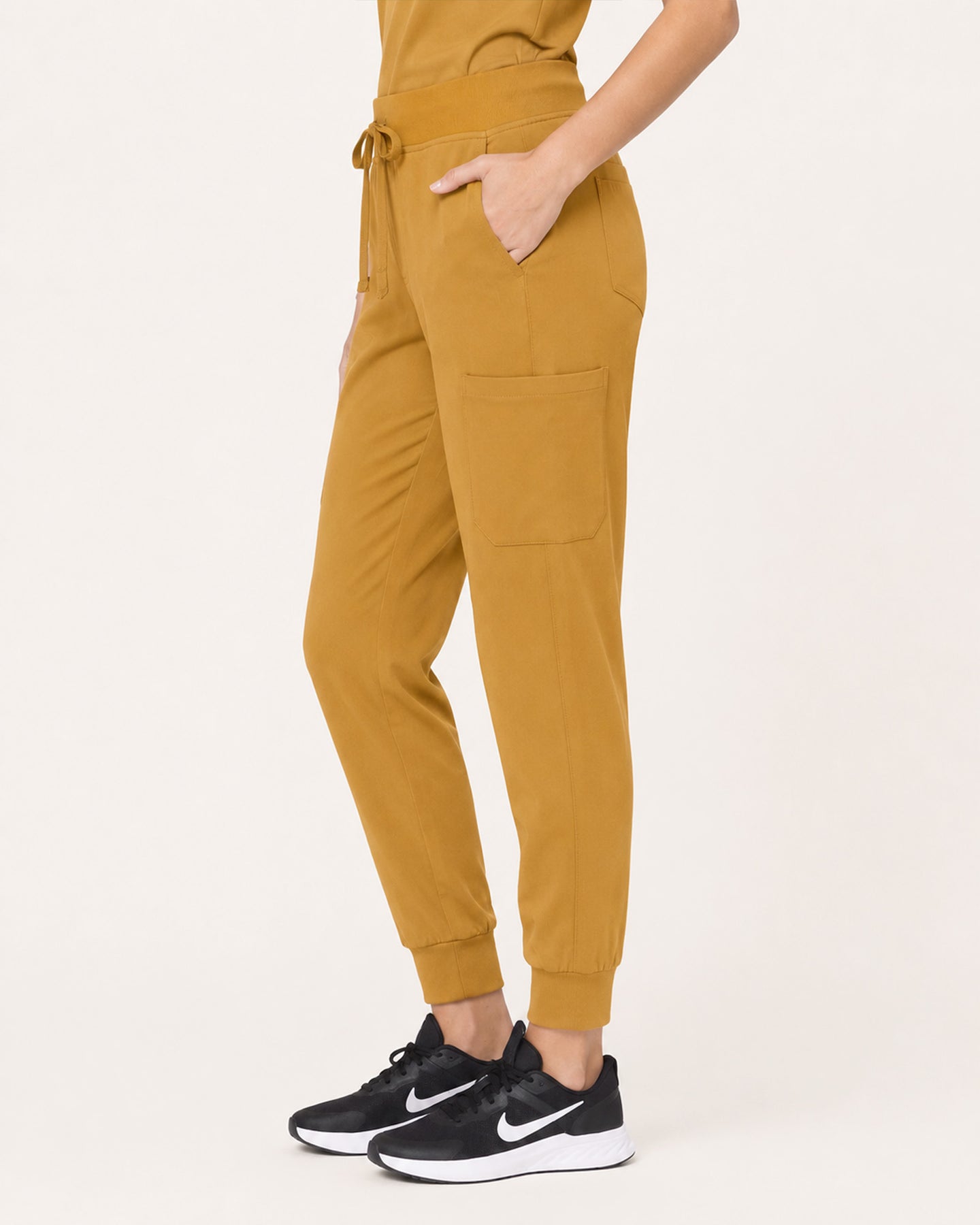 Women's 6-Pocket Jogger Scrub Pant Cider