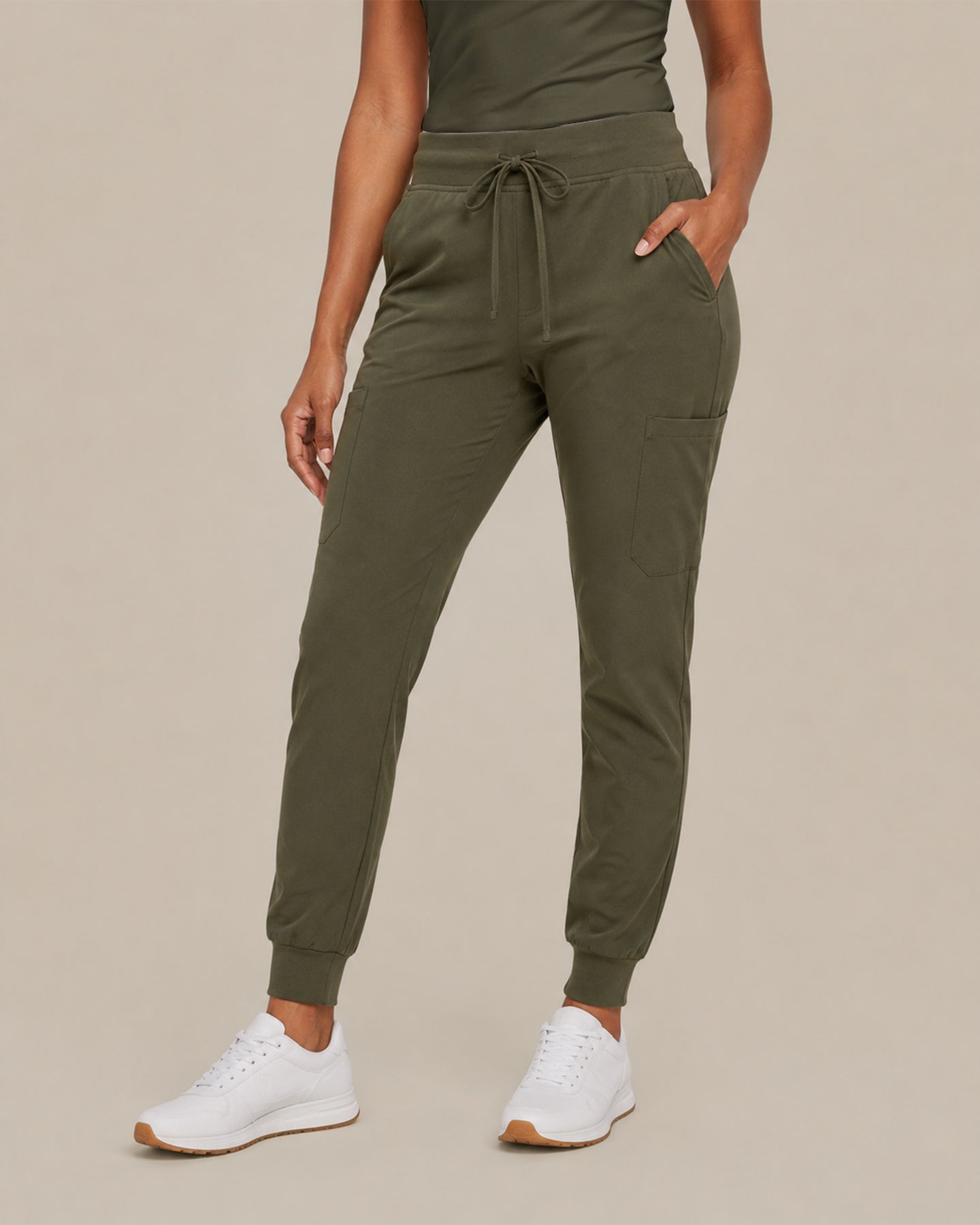 Women's 6-Pocket Jogger Scrub Pant Olive