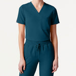 Women’s Slim Fit Tuckable V-Neck Scrub Top with 1 Chest Pocket and Stretch Panels