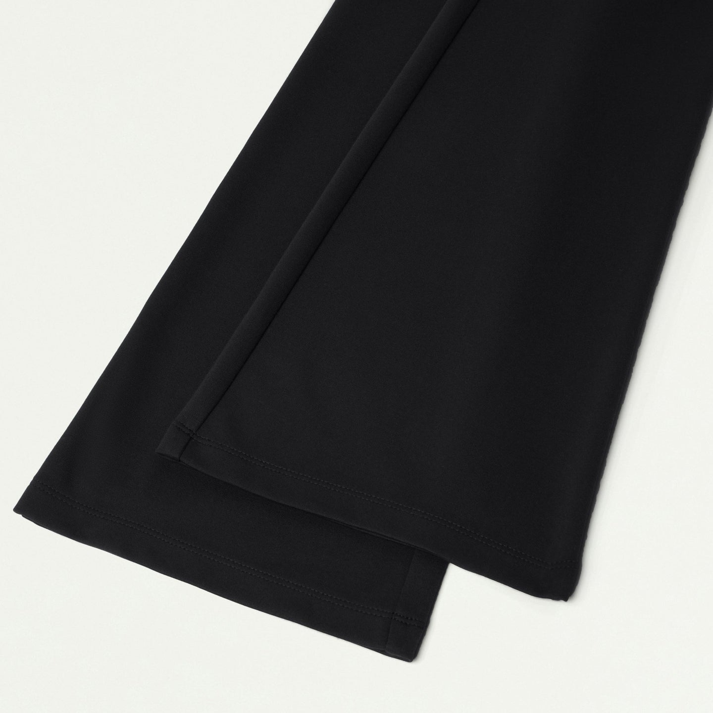 Women’s Ultra-Soft Yoga-Inspired Scrub Pants with Stretch Waistband and Tapered Leg