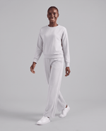 Long-Sleeve Crew-Neck Top White - Scrubloop