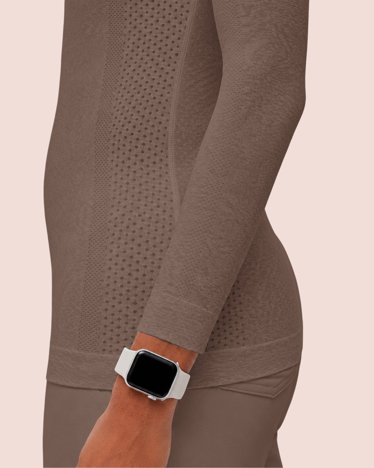 Women's Seamless Long-sleeve Underscrub Mocha