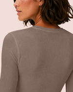 Women's Ribbed Long-Sleeve Underscrub Mocha
