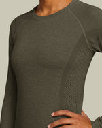 Women's Seamless Long-sleeve Underscrub Olive