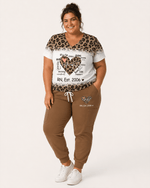 Personalized Job Title And Year Nurse Heart Leopard Pattern Women's One-Pocket V-neck Scrub Set - Scrubloop