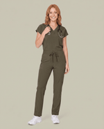 Women's 6-Pocket Cargo Pant Olive - Scrubloop