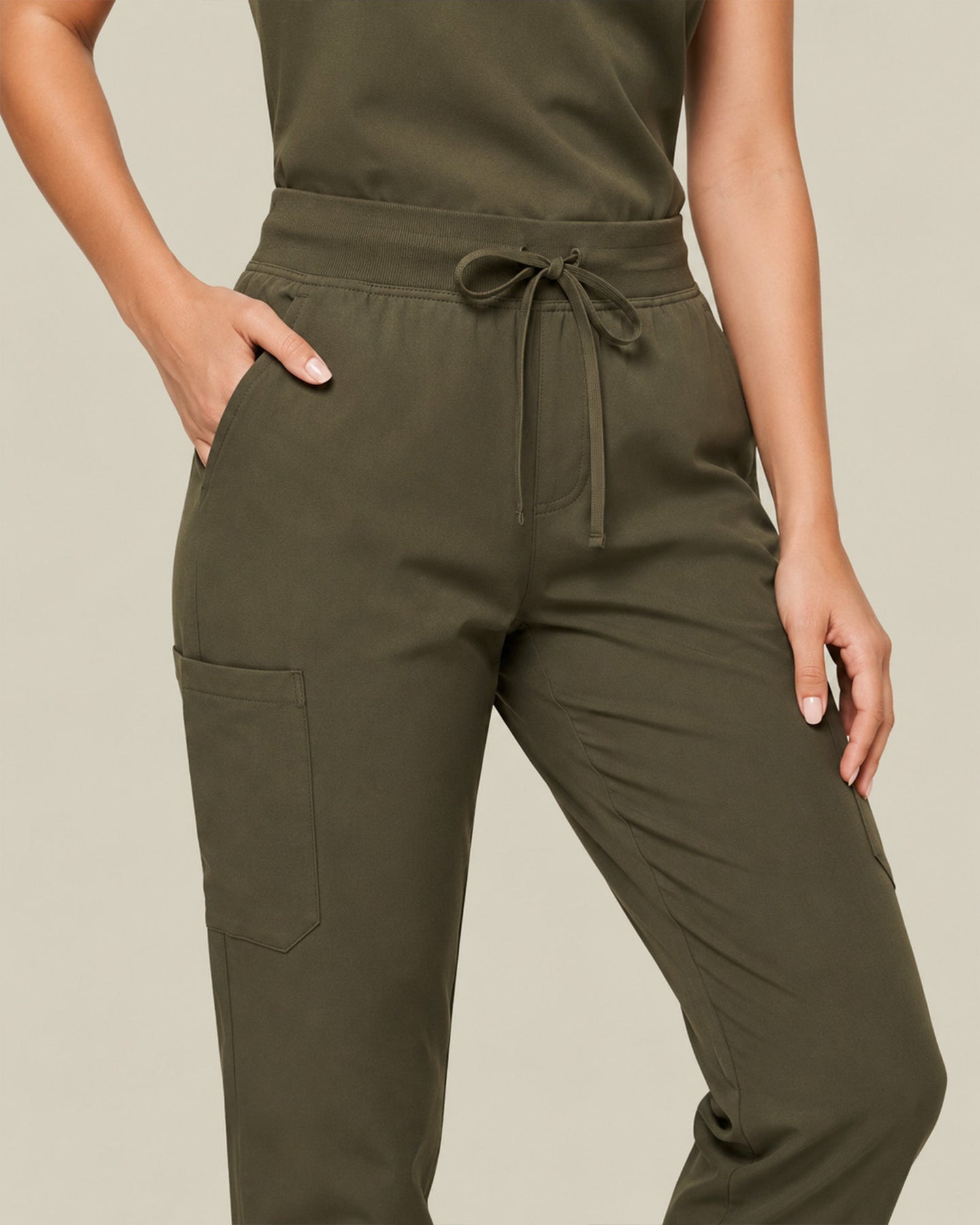 Women's 6-Pocket Jogger Scrub Pant Olive - Scrubloop