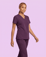 Women's 6-Pocket V-neck Top Deep Eggplant - Scrubloop