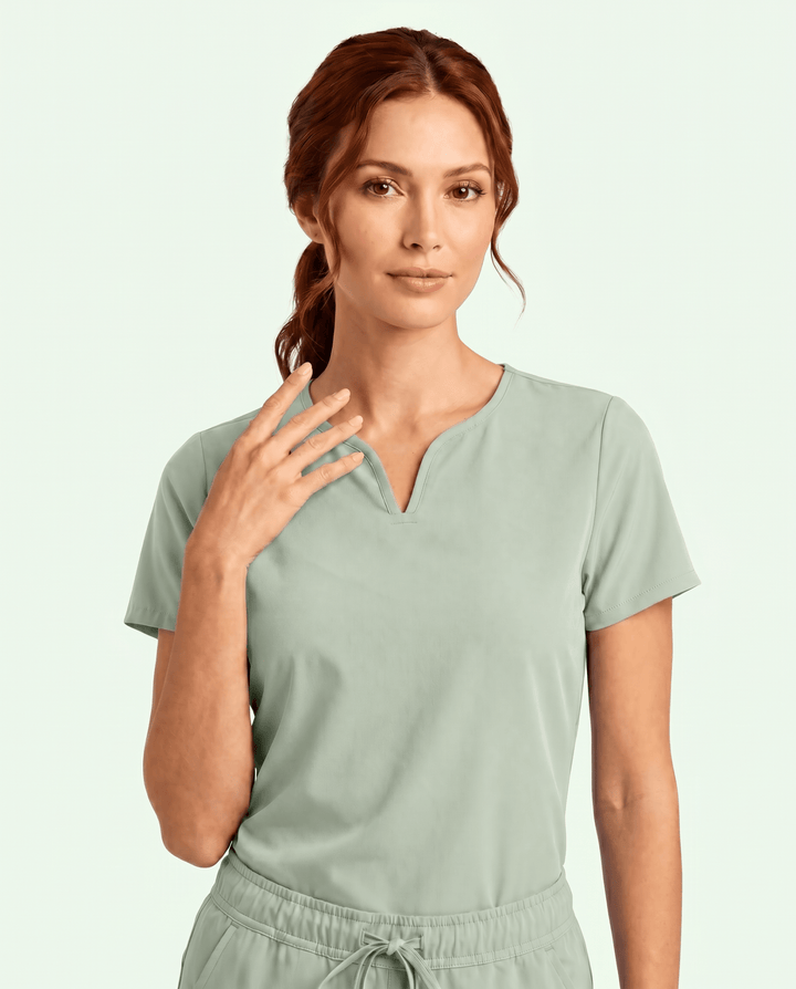 Women's Curved V-neck Top Mint