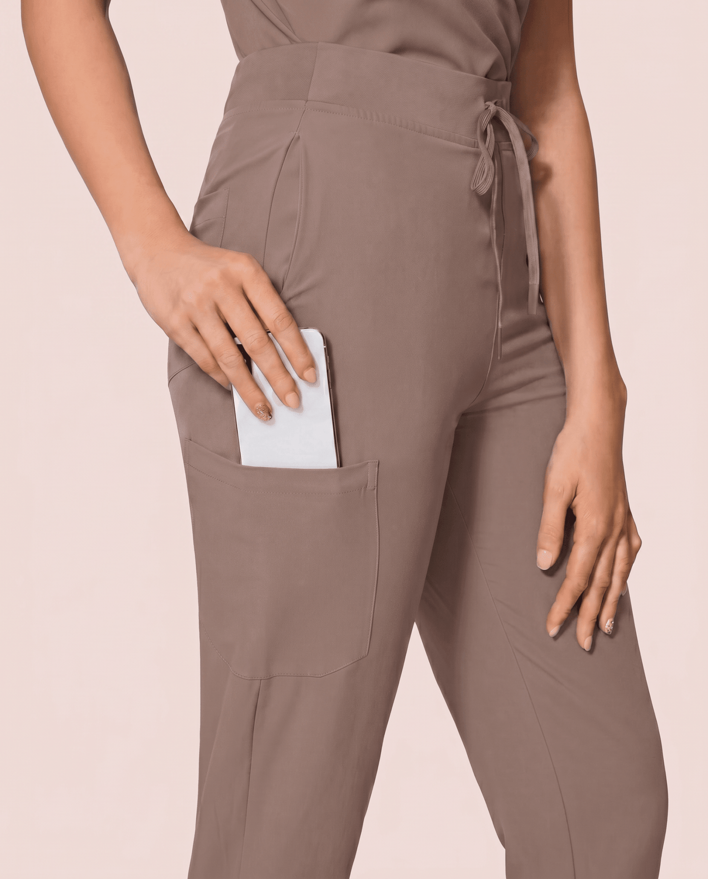 Women's High Waisted Jogger Pant Mocha - Scrubloop