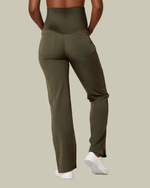 Women's Maternity Cargo Pant Olive - Scrubloop