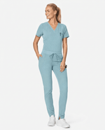 Women's Slim 6-Pocket Pant Sky Blue - Scrubloop